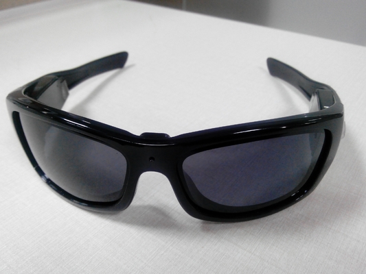 Έξυπνα γυαλιά κασκών Bluetooth με τα βιντεοκάμερα και τους αποσπάσιμους στερεοφωνικούς ομιλητές